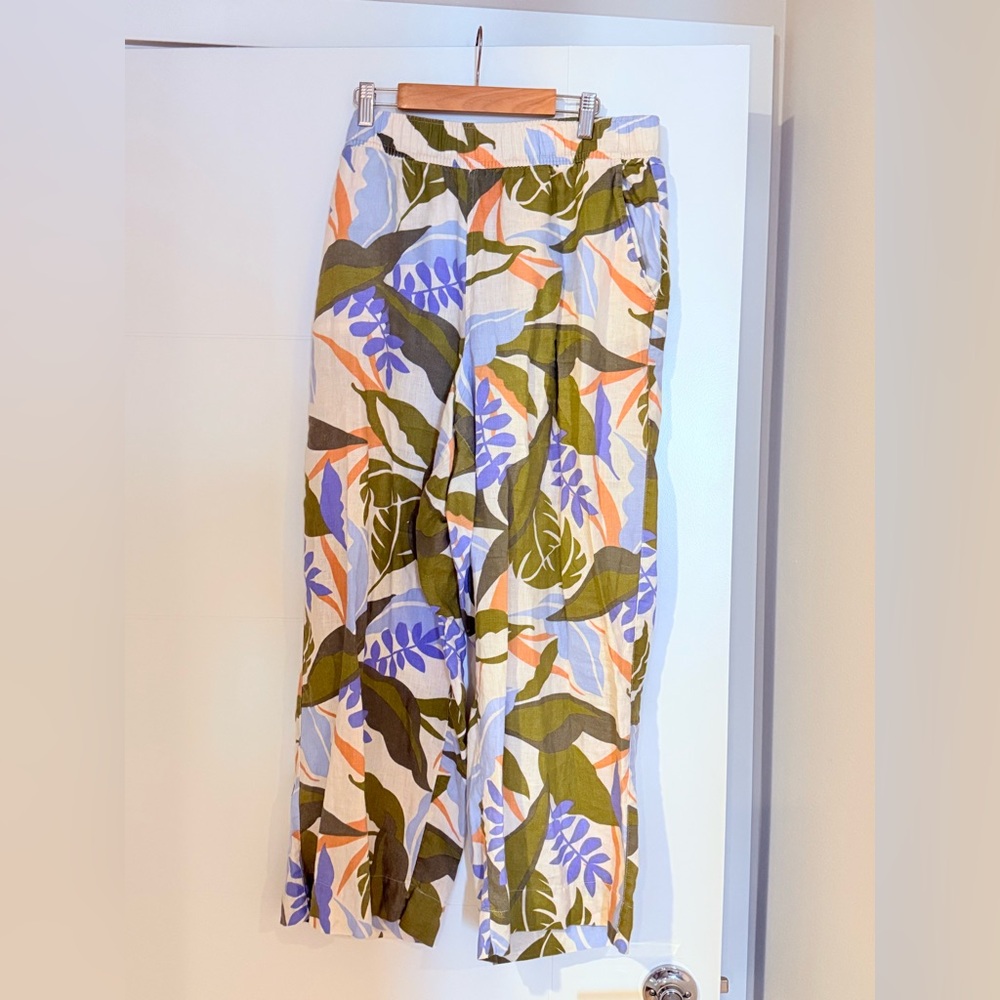 Set of 2: Tahari Linen Pants with Floral Design and Blouse